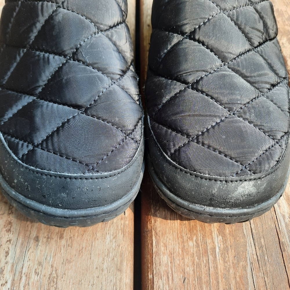 Chaco Ramble Puff Cinch Slippers Black Quilted Nylon JCH107479 Size 10.5 - Picture 7 of 16